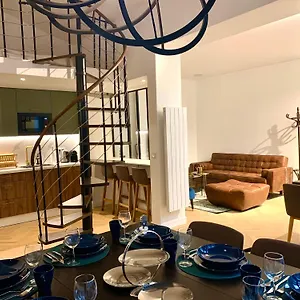 Charming Loft Style In Center Of Marais Appartement
